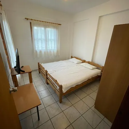 Kaliopi * Nikiti (Sithonia)