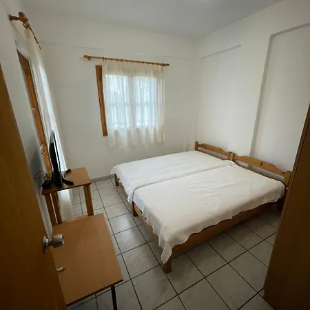 Kaliopi * Nikiti (Sithonia)