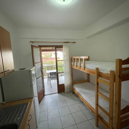 Kaliopi * Nikiti (Sithonia)