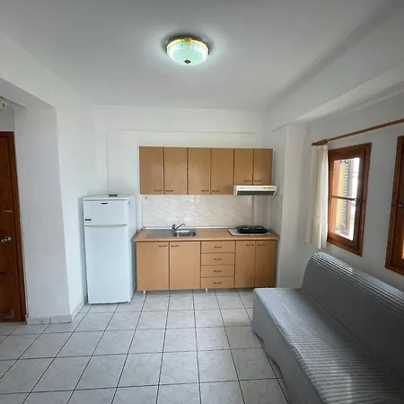 Kaliopi * Nikiti (Sithonia)