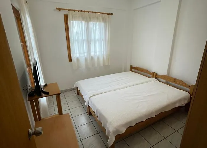 Kaliopi * Nikiti (Sithonia)