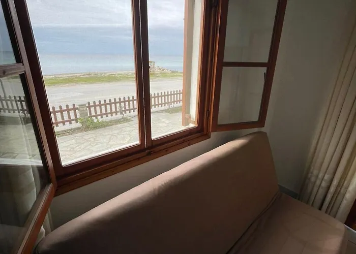 Kaliopi * Nikiti (Sithonia)